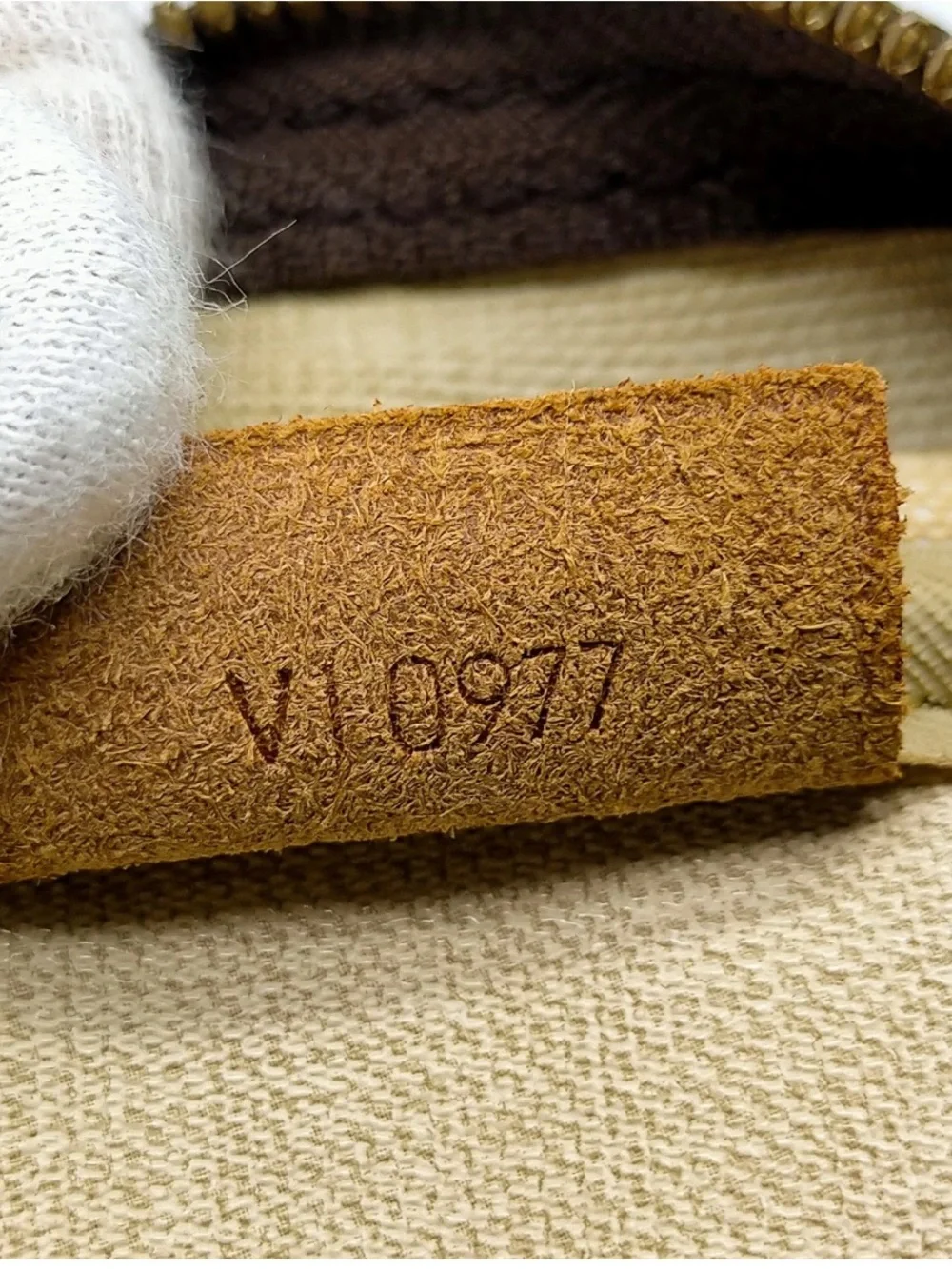 Louis Vuitton Deauville bag in monogrammed canvas 1997vintage highly sought +COA